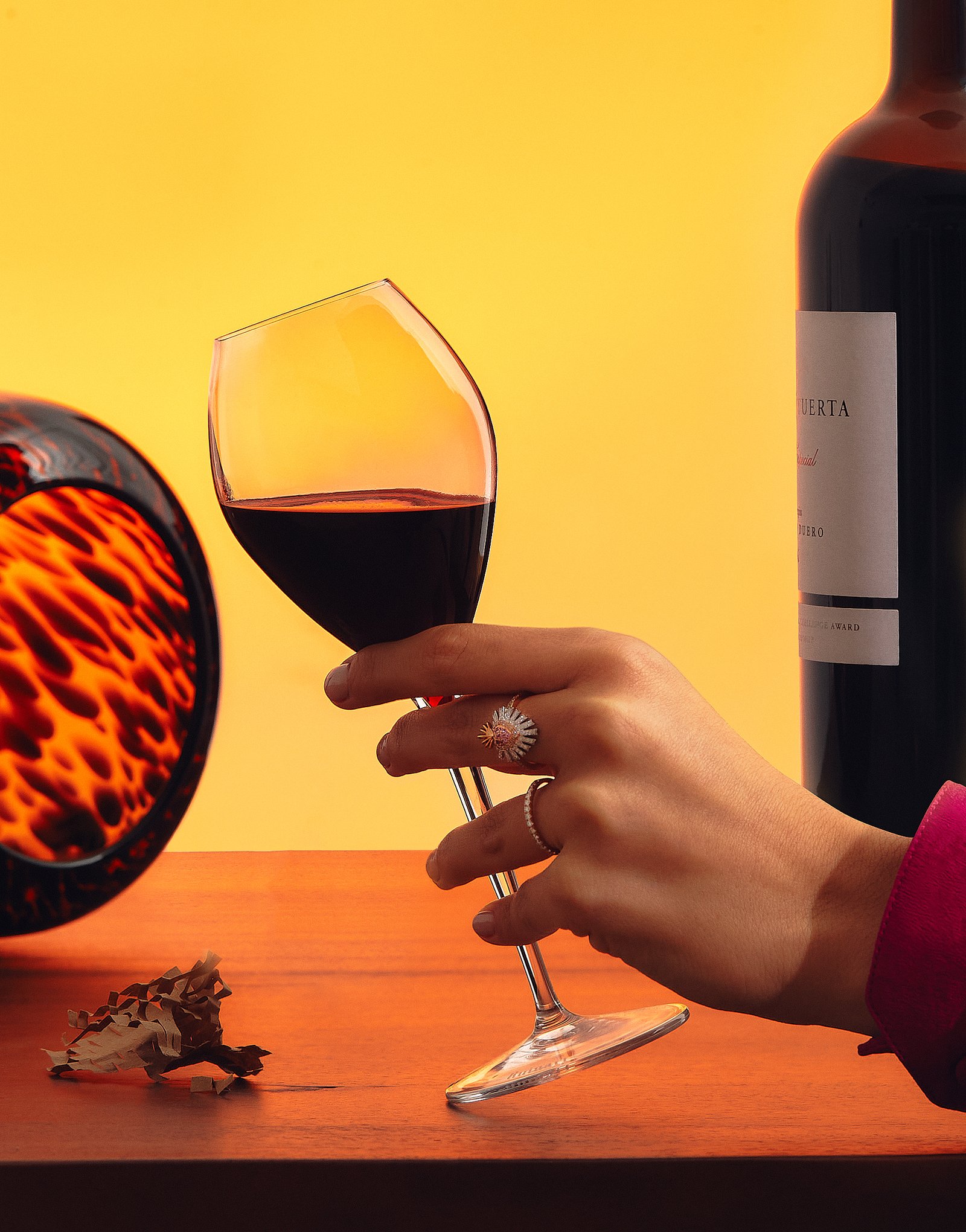 vino, bodegón de María Ona
